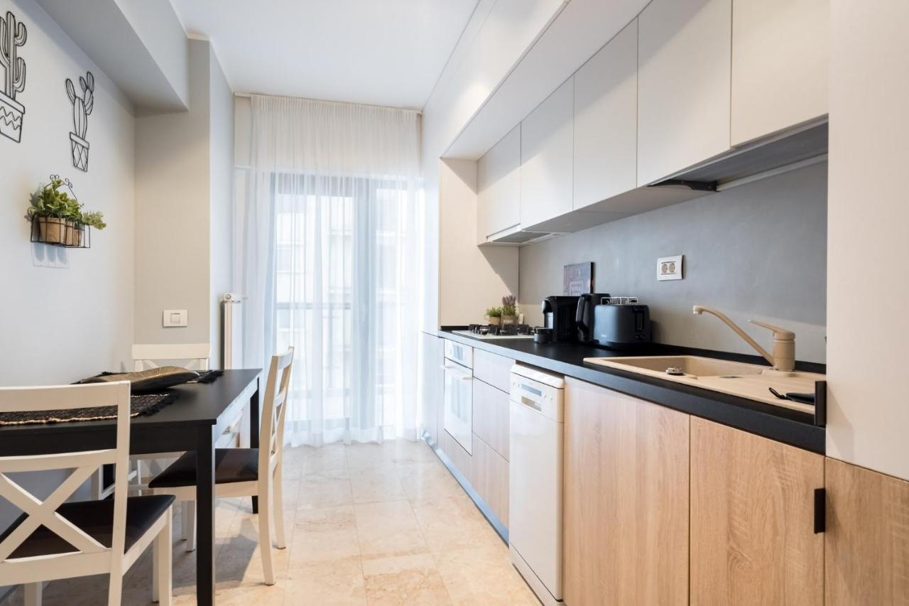 Happy Bubble I Timpuri Noi 1Br Apt 4 Ppl Бухарест Екстер'єр фото