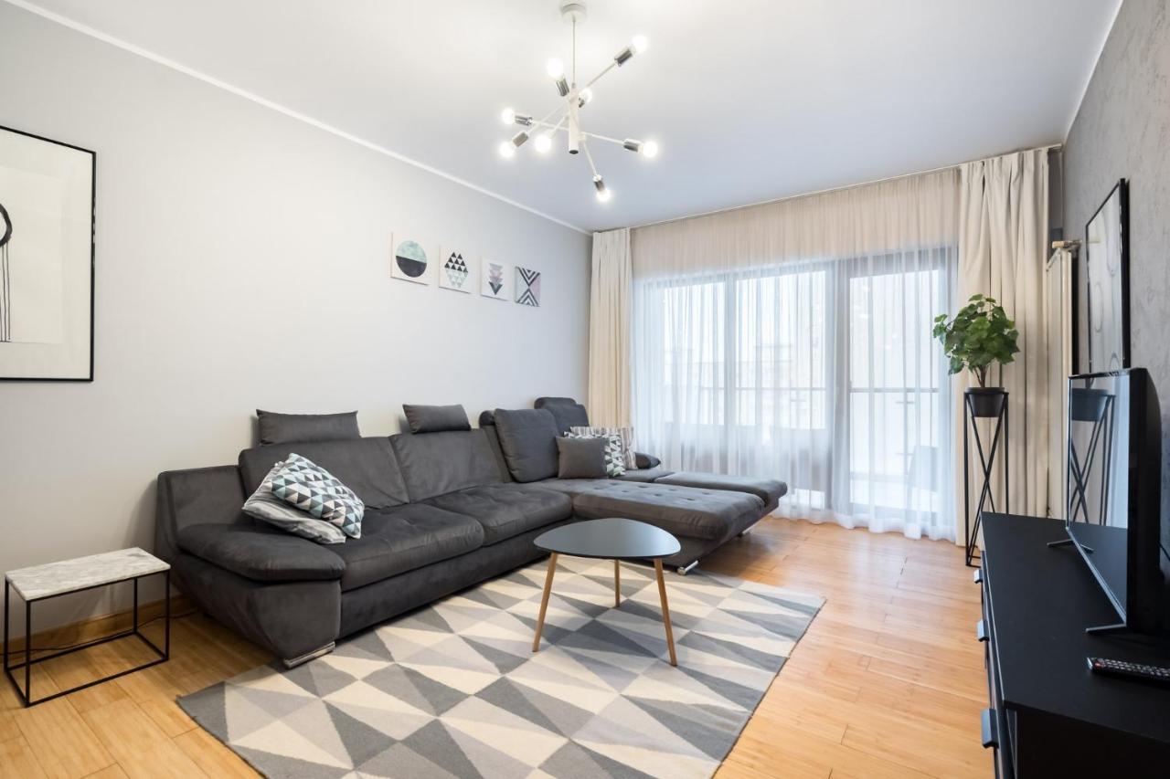 Happy Bubble I Timpuri Noi 1Br Apt 4 Ppl Бухарест Екстер'єр фото